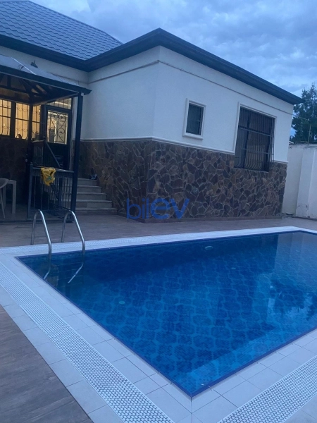 Günlük Kirayə 3 otaqlı Bağ evi  125m², Bakı