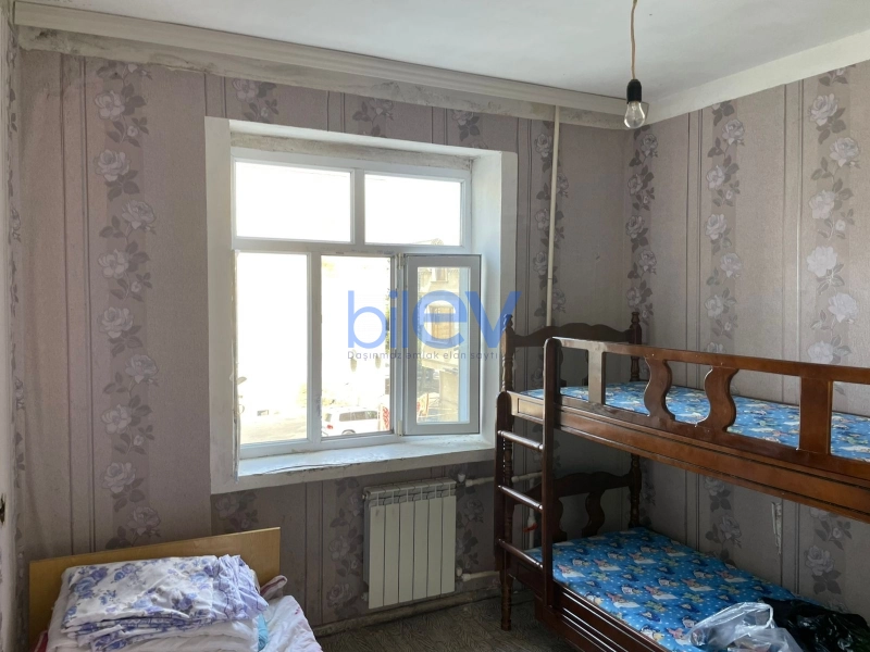 Aylıq Kirayə 4 otaqlı Köhnə Tikili bina evi  80m², Bakı