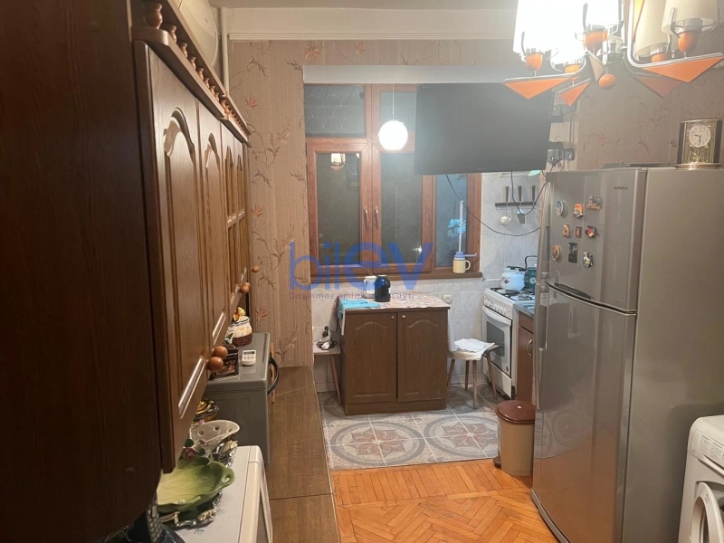 Aylıq Kirayə 2 otaqlı Köhnə Tikili bina evi  55m², Bakı