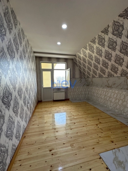Satış 3 otaqlı Yeni Tikili bina evi  120m², Xırdalan