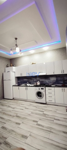 Günlük Kirayə 4 otaqlı Bağ evi  240m², Bakı