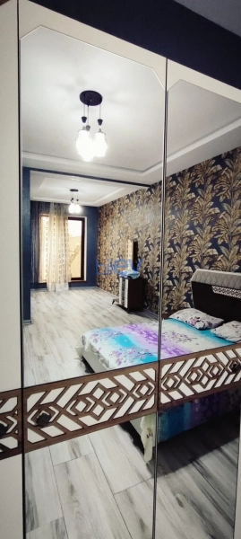 Günlük Kirayə 4 otaqlı Bağ evi  240m², Bakı