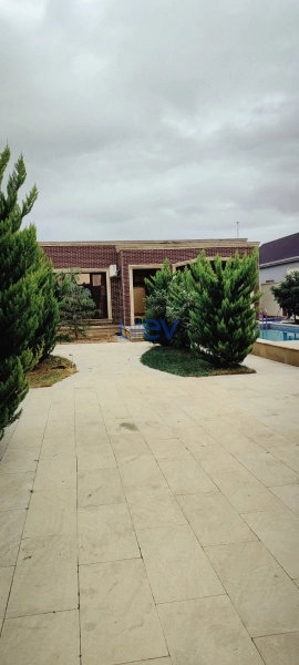 Günlük Kirayə 4 otaqlı Bağ evi  240m², Bakı