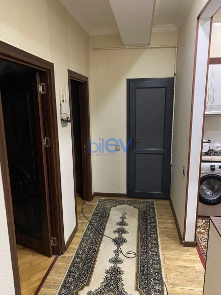 Aylıq Kirayə 2 otaqlı Köhnə Tikili bina evi  72m², Bakı