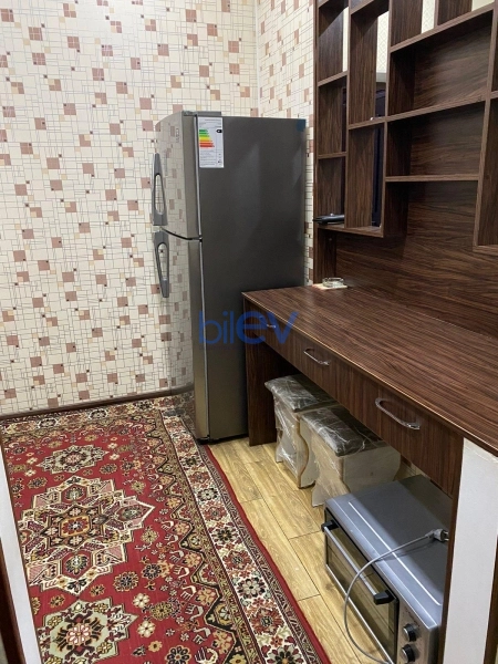 Aylıq Kirayə 2 otaqlı Köhnə Tikili bina evi  72m², Bakı