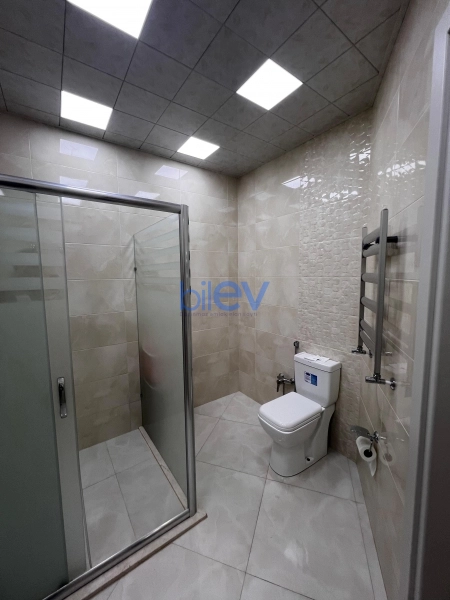 Aylıq Kirayə 3 otaqlı Yeni Tikili bina evi  127m², Bakı