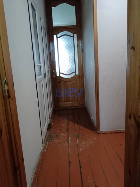 Satış 2 otaqlı Köhnə Tikili bina evi  52m², Gəncə