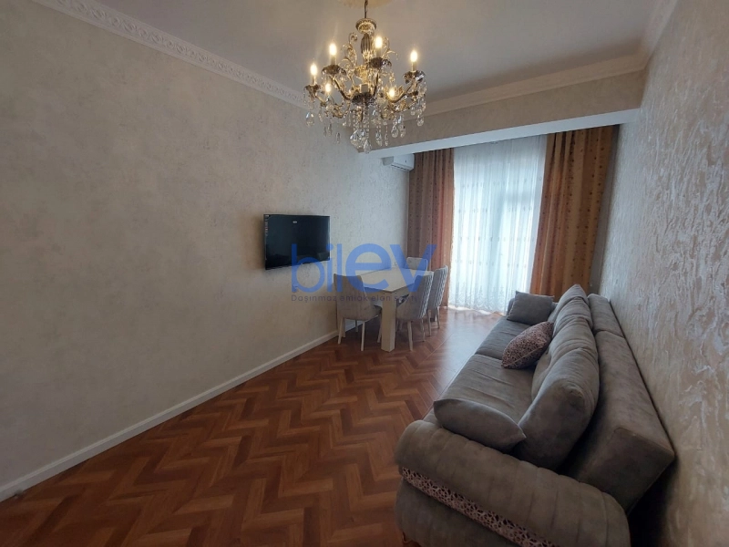 Aylıq Kirayə 2 otaqlı Yeni Tikili bina evi  75m², Bakı