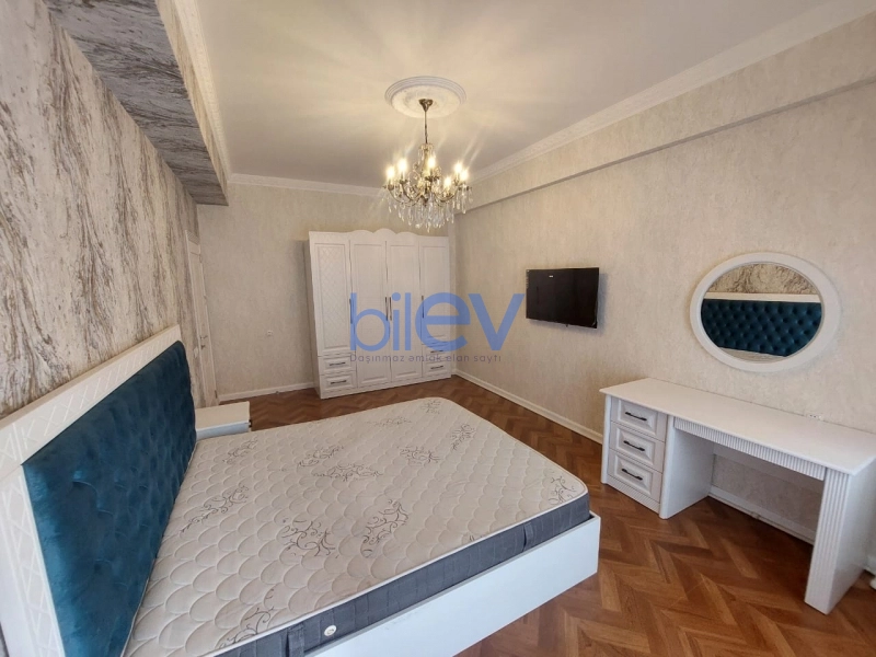 Aylıq Kirayə 2 otaqlı Yeni Tikili bina evi  75m², Bakı