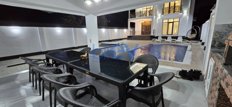 Günlük Kirayə 6 otaqlı Villa  240m², Qəbələ