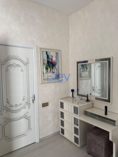 Günlük Kirayə 6 otaqlı Bağ evi  9000m², Bakı