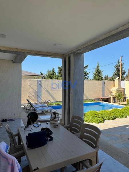 Günlük Kirayə 6 otaqlı Bağ evi  9000m², Bakı
