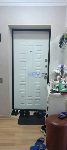 Satış 2 otaqlı Köhnə Tikili bina evi  60m², Bakı