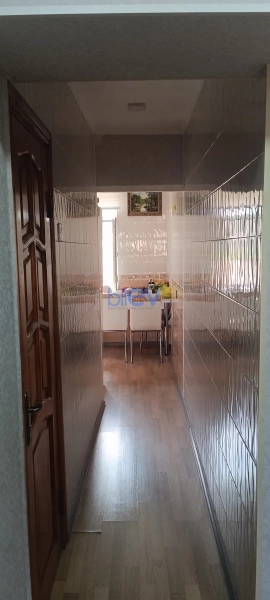 Satış 2 otaqlı Köhnə Tikili bina evi  60m², Bakı