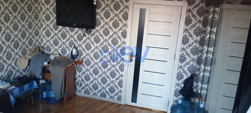 Satış 2 otaqlı Köhnə Tikili bina evi  60m², Bakı