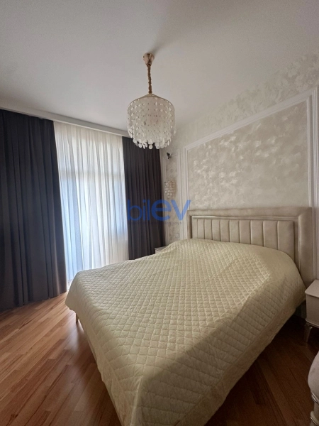 Aylıq Kirayə 2 otaqlı Yeni Tikili bina evi  79m², Bakı