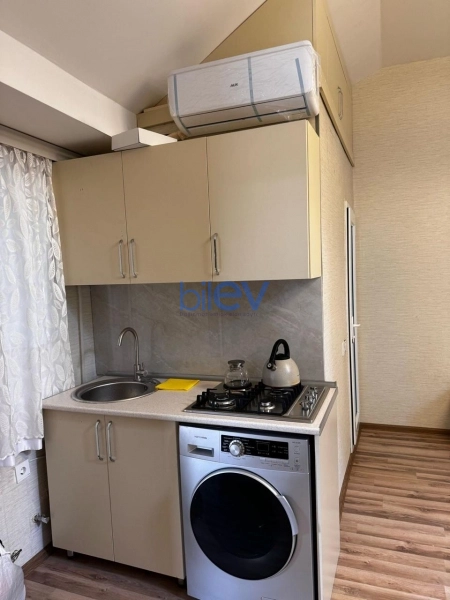 Aylıq Kirayə 1 otaqlı Köhnə Tikili bina evi  30m², Bakı
