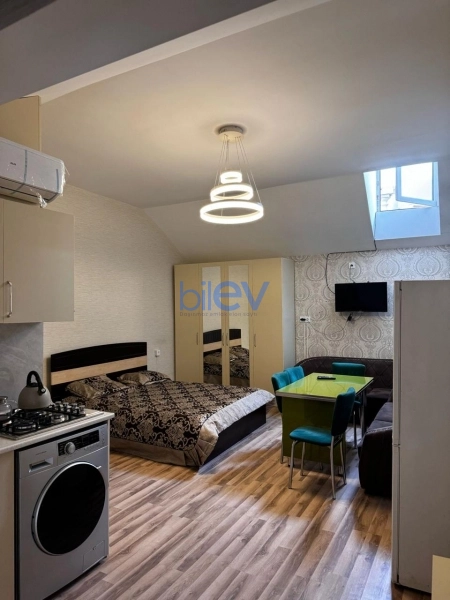 Aylıq Kirayə 1 otaqlı Köhnə Tikili bina evi  30m², Bakı