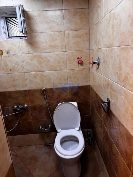 Aylıq Kirayə 1 otaqlı Köhnə Tikili bina evi  30m², Bakı