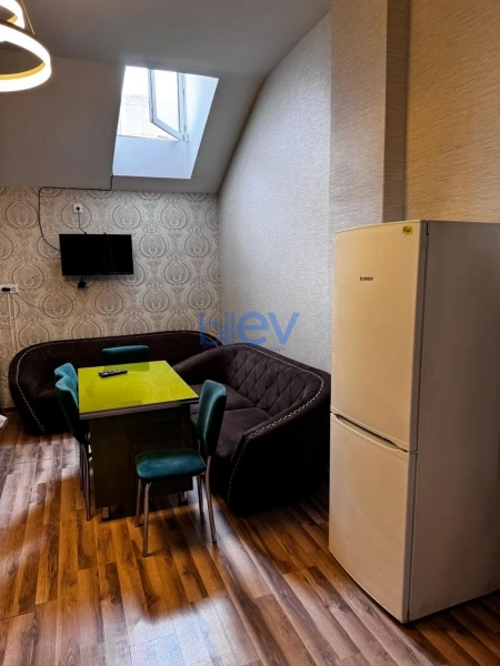 Aylıq Kirayə 1 otaqlı Köhnə Tikili bina evi  30m², Bakı
