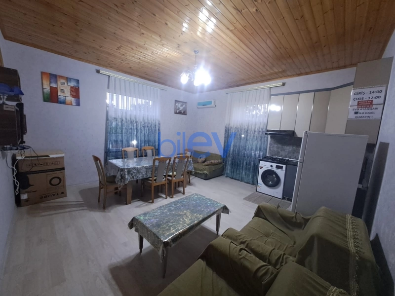 Günlük Kirayə 3 otaqlı Həyət evi  60m², Qəbələ