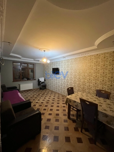 Aylıq Kirayə 2 otaqlı Yeni Tikili bina evi  70m², Bakı