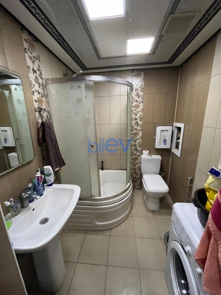 Aylıq Kirayə 2 otaqlı Yeni Tikili bina evi  70m², Bakı
