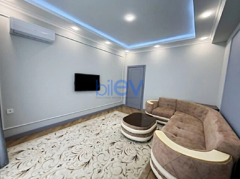 Aylıq Kirayə 2 otaqlı Yeni Tikili bina evi  82m², Bakı