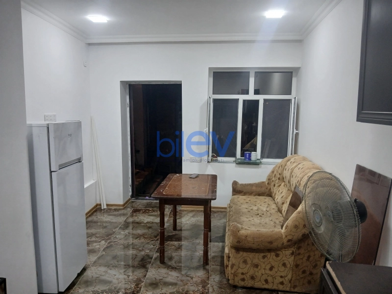 Aylıq Kirayə 2 otaqlı Həyət evi  45m², Bakı