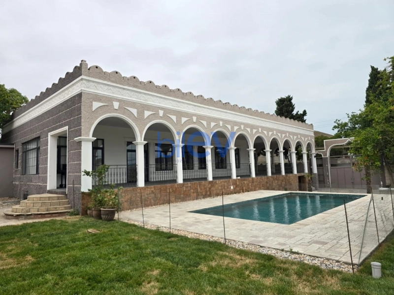 Günlük Kirayə 4 otaqlı Bağ evi  200m², Bakı