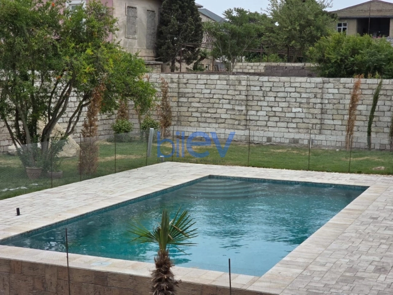 Günlük Kirayə 4 otaqlı Bağ evi  200m², Bakı