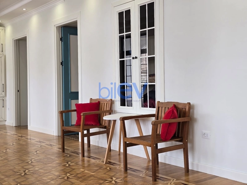 Günlük Kirayə 4 otaqlı Bağ evi  200m², Bakı
