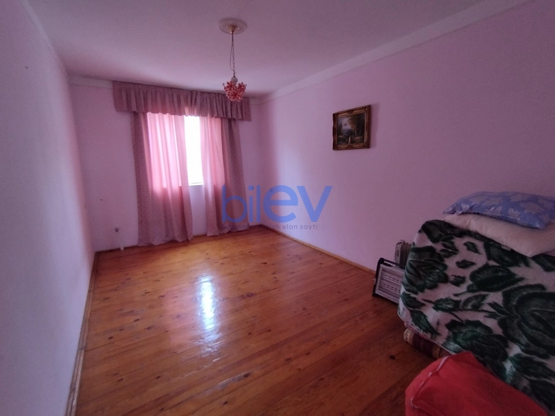 Günlük Kirayə 4 otaqlı Bağ evi  200m², Bakı
