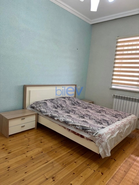 Günlük Kirayə 5 otaqlı Bağ evi  250m², Bakı