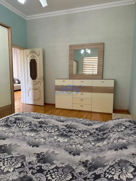 Günlük Kirayə 5 otaqlı Bağ evi  250m², Bakı
