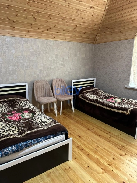 Günlük Kirayə 5 otaqlı Bağ evi  250m², Bakı