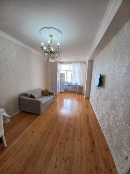 Aylıq Kirayə 2 otaqlı Yeni Tikili bina evi  55m², Bakı