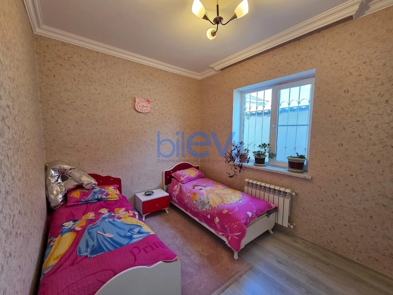 Günlük Kirayə 5 otaqlı Bağ evi  99m², Bakı