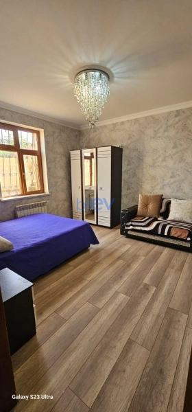 Günlük Kirayə 6 otaqlı Bağ evi  450m², Bakı