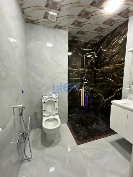 Satış 3 otaqlı Yeni Tikili bina evi  68m², Bakı