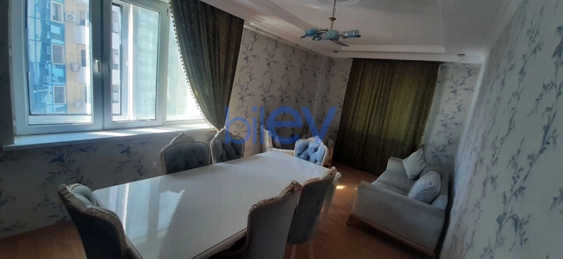 Aylıq Kirayə 2 otaqlı Yeni Tikili bina evi  70m², Bakı