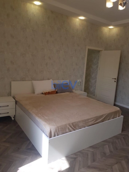 Aylıq Kirayə 3 otaqlı Yeni Tikili bina evi  148m², Bakı