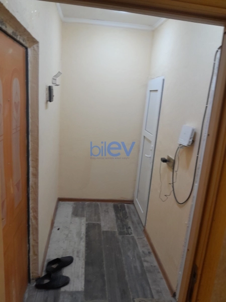 Aylıq Kirayə 2 otaqlı Köhnə Tikili bina evi  35m², Bakı