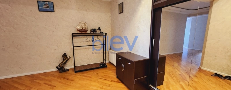Aylıq Kirayə 2 otaqlı Yeni Tikili bina evi  78m², Bakı