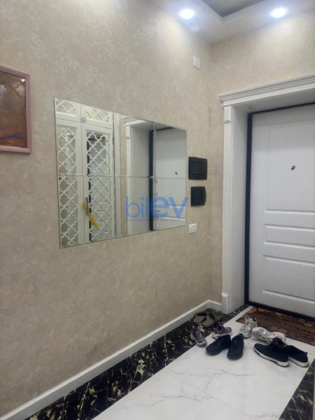 Aylıq Kirayə 2 otaqlı Yeni Tikili bina evi  78m², Bakı