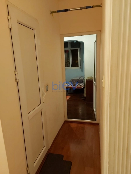Satış 2 otaqlı Köhnə Tikili bina evi  40m², Bakı