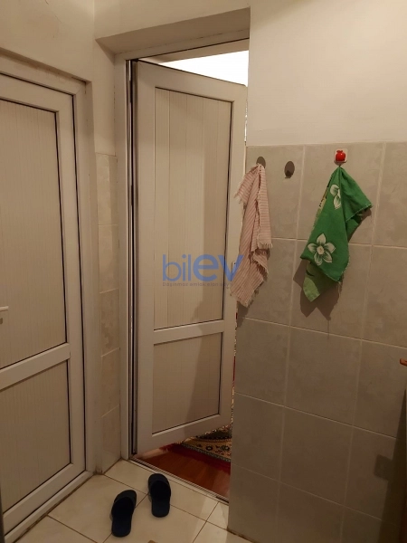 Satış 2 otaqlı Köhnə Tikili bina evi  40m², Bakı
