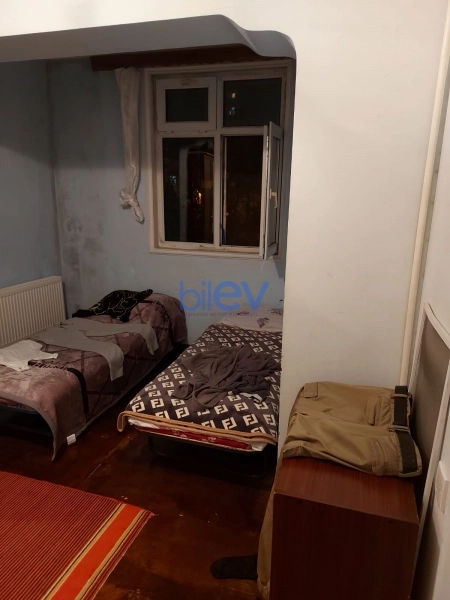 Satış 2 otaqlı Köhnə Tikili bina evi  40m², Bakı