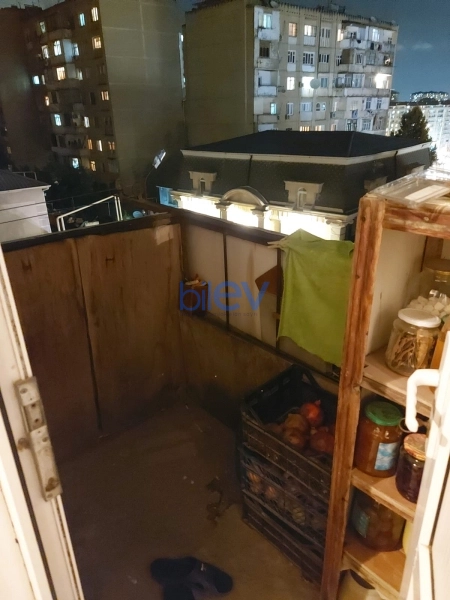 Satış 2 otaqlı Köhnə Tikili bina evi  40m², Bakı