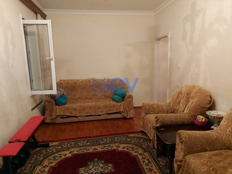 Satış 2 otaqlı Köhnə Tikili bina evi  40m², Bakı